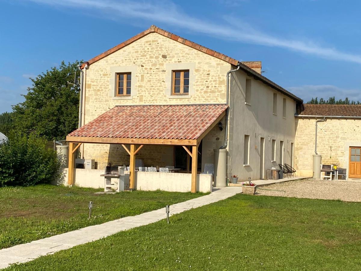 Loire Escapes Ξενοδοχείο Berrie Εξωτερικό φωτογραφία